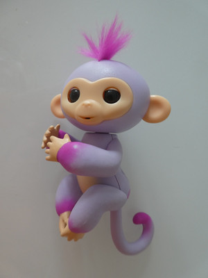 WowWee  - Fingerlings - Interaktives Baby-Äffchen, TOP!