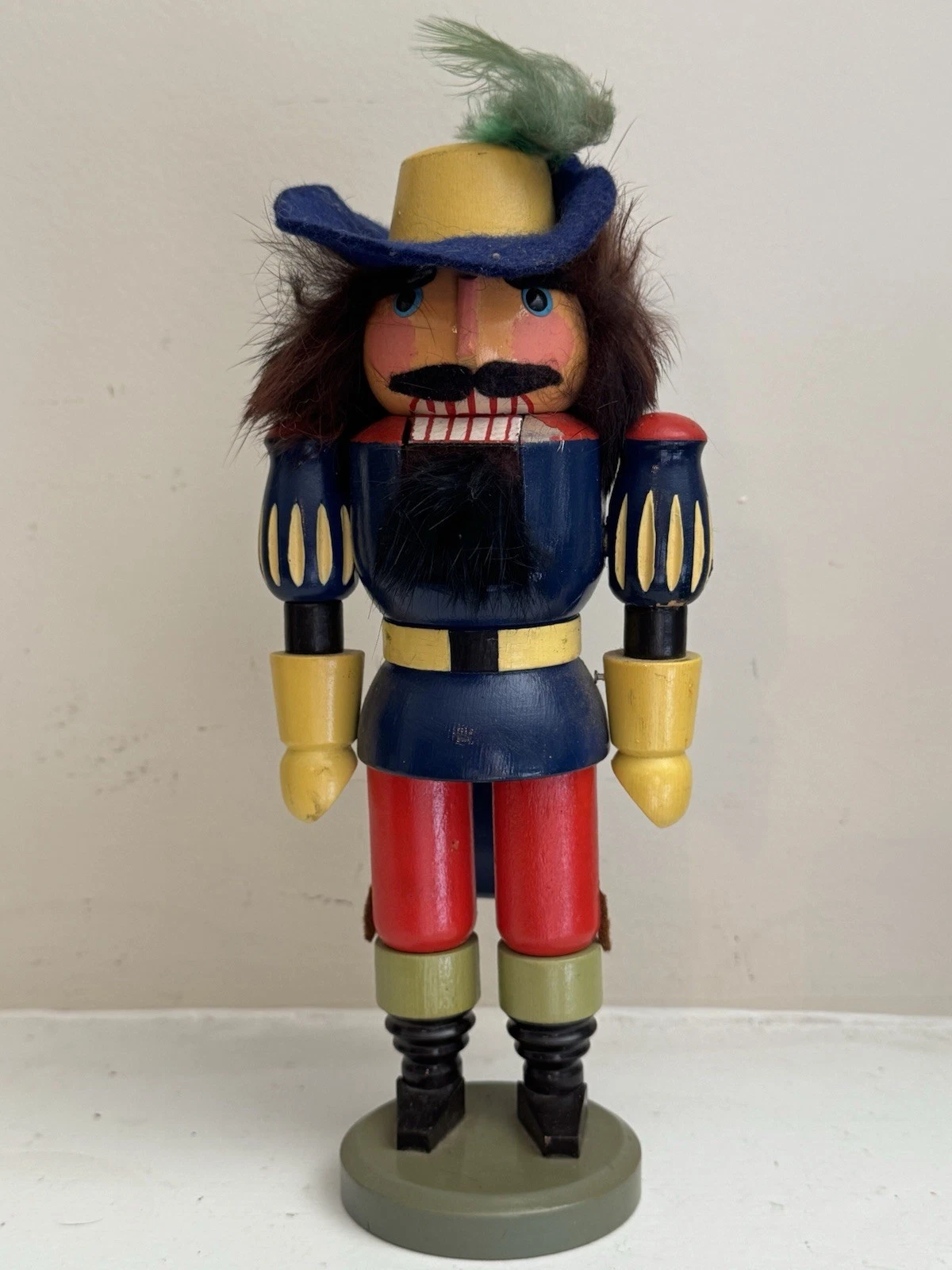 Vintage 9" Nutcracker Muskateer Erzgebirge Germany