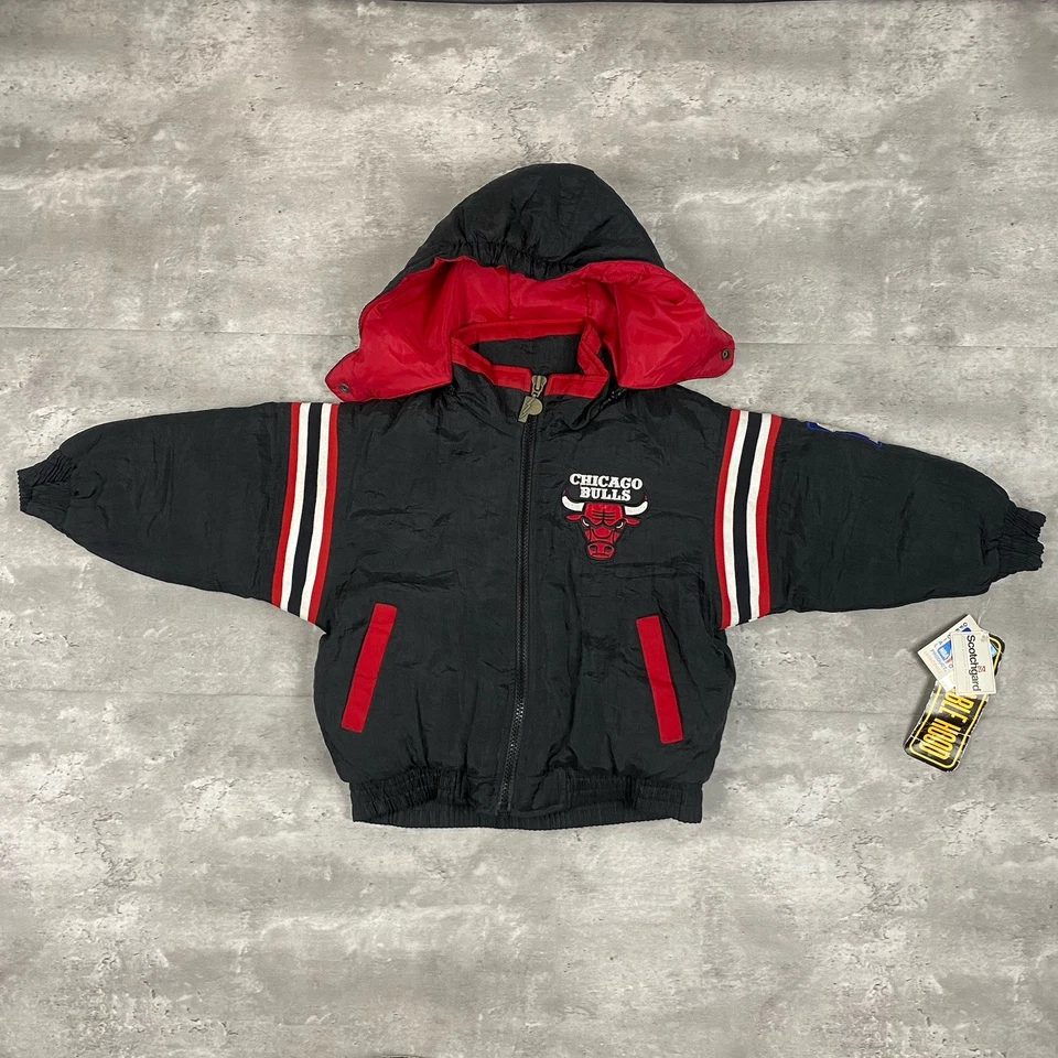 Винтажная детская куртка 90-х PRO PLAYER CHICAGO BULLS 5 М пуховик на молнии с капюшоном NBA - Изображение 2 из 4