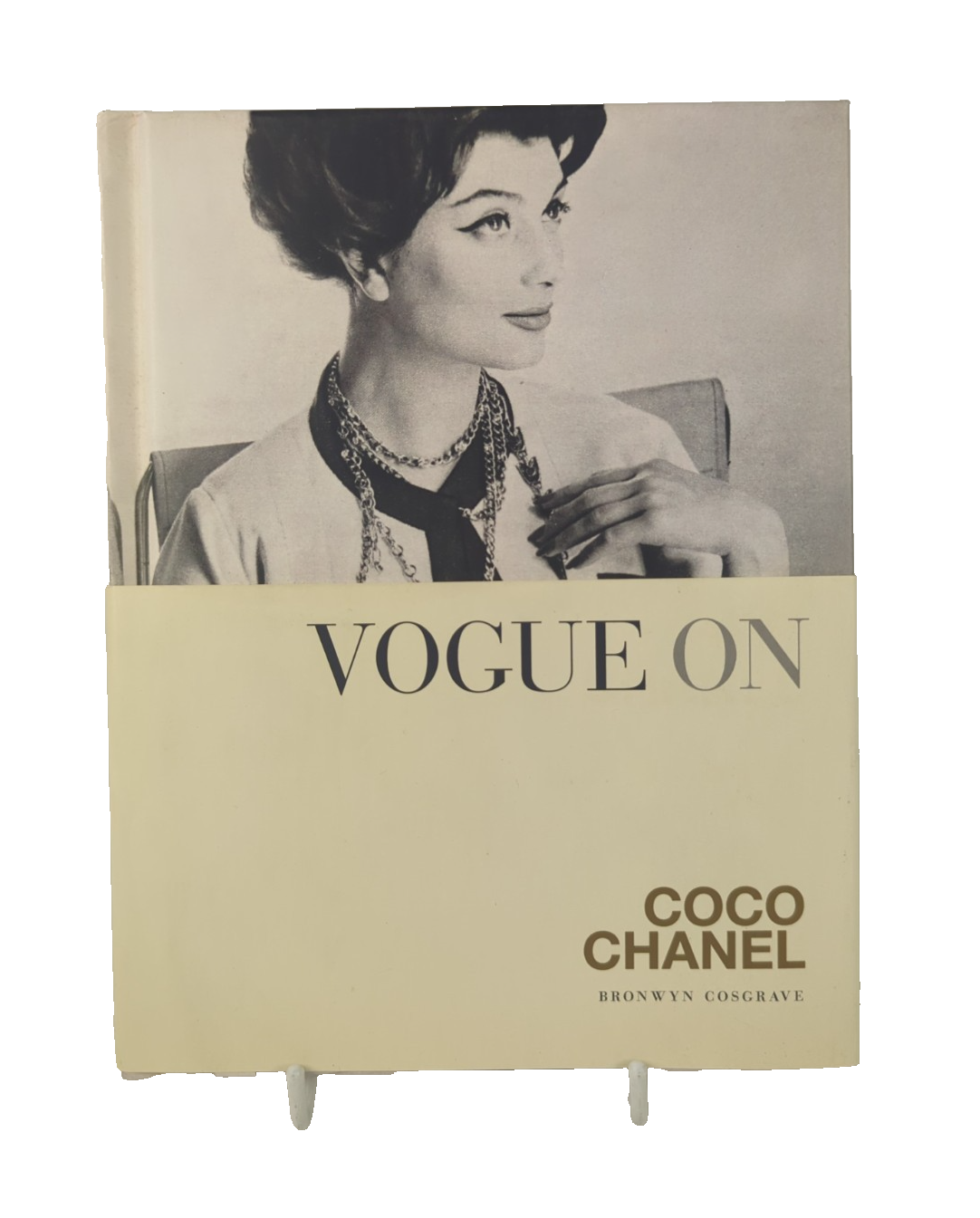 Vogue On - Coco Chanel by Bronwyn Cosgrave =- Hardback