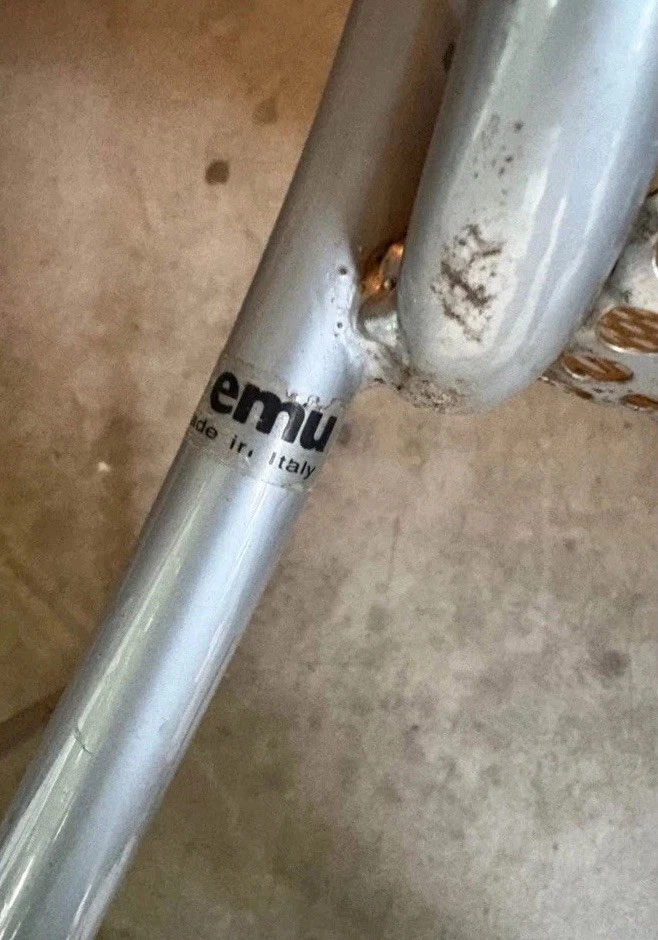 2 sillas apilables vintage Emu MCM metal patio interior exterior Foto 2 de 4