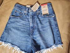 NEW NWT Levi's High Waisted Mom Shorts Blue Jean Size 25