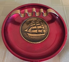 VTG MCM Park Sherman #1371 Beautiful Medallion Ashtray Red Metal w/ Clipper Ship