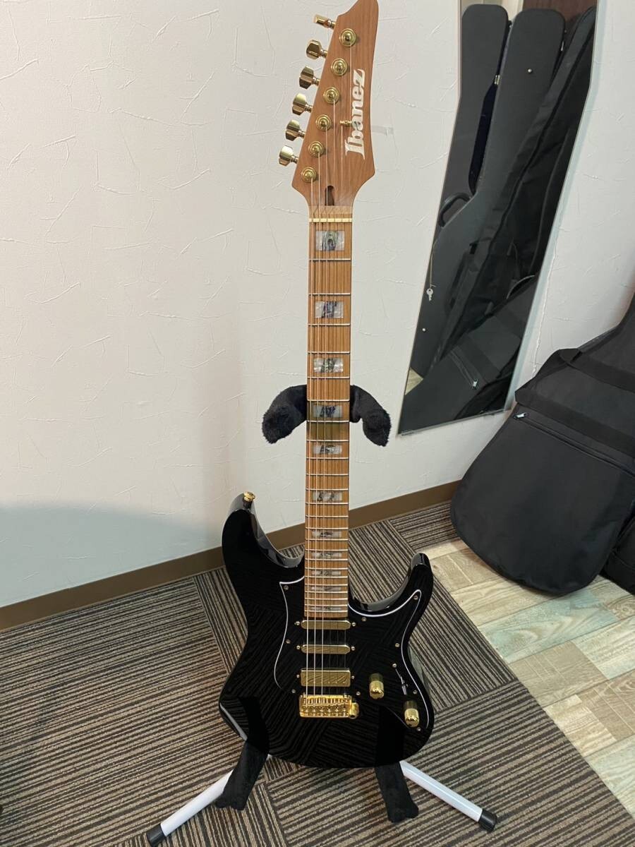 Ibanez Electric Guitar THBB10 Tim Henson Polyphia Signature Model