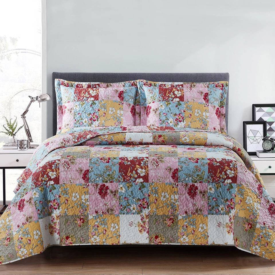Daphne Multi-Color Reversible Lightweight Bedspread Over-Sized 3pc Quilt Set - Image 2 of 4