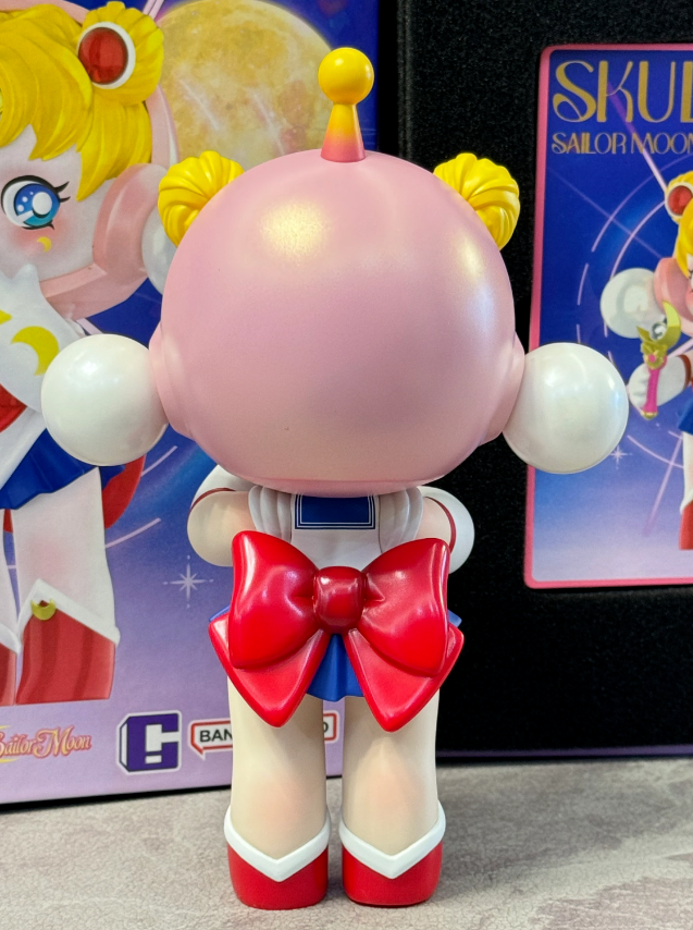 New Authentic POP MART Skullpanda X Sailor Moon Figure Factory