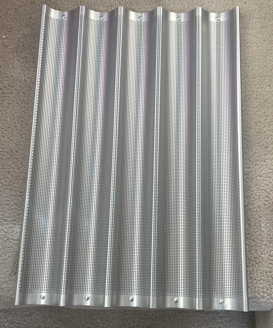 Baguette/French Bread Pan 16 Gauge Perforated Aluminum Mold size: 3" x 26" NEW