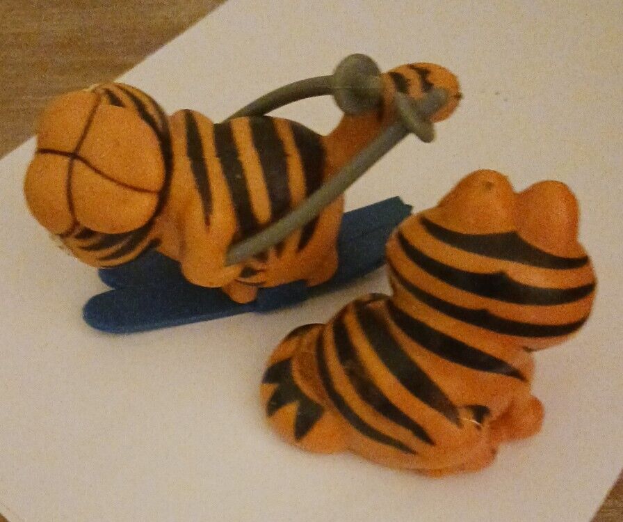 Picture 2 of 3