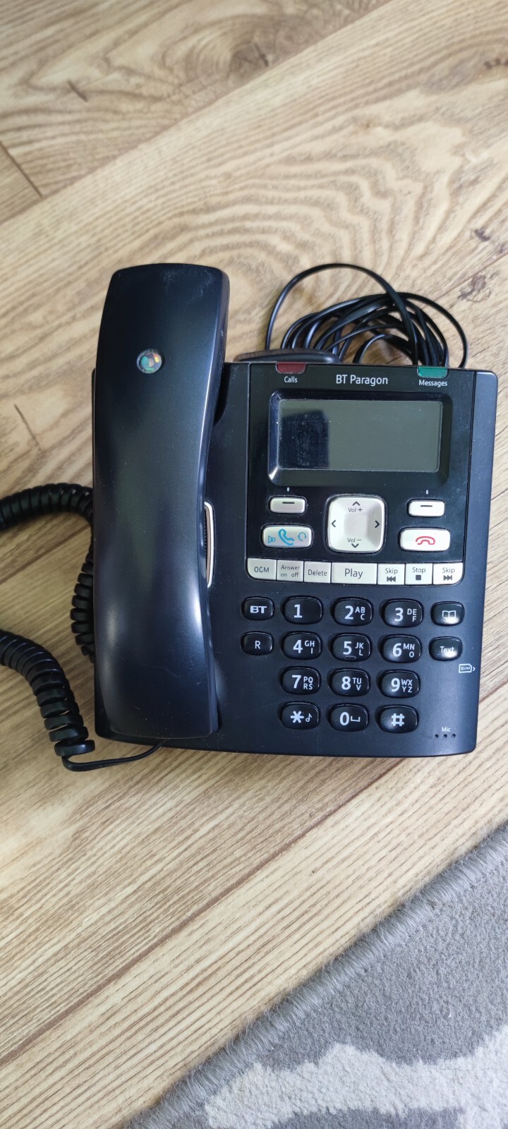 BT Paragon 650 Corded Telephone with Answer Machine. Home / Office