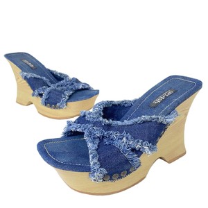 y2k platform sandals