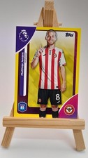 Mathias Jensen Brentford Topps Premier League 2026 Yellow Parallel