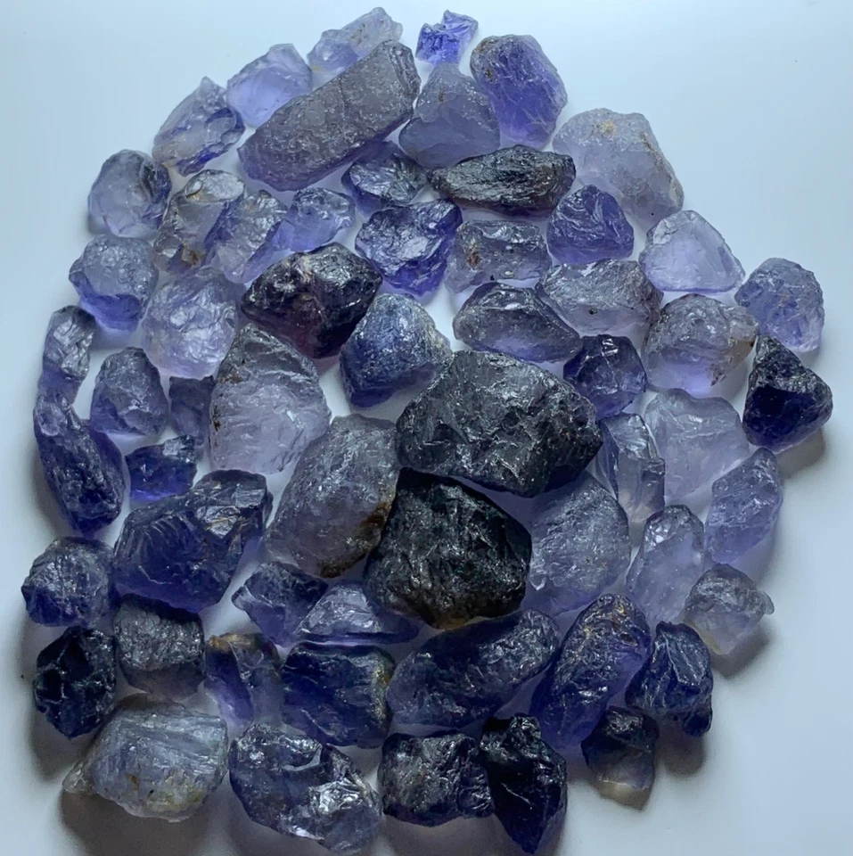 247 Carat Stunning Natural Iolite In Raw form From Africa  |Raw jewellery - Image 2 of 4