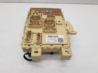 2022 HYUNDAI TUCSON NX4 1.6  PETROL FUSE RELAY BOX OEM 91950-N7190