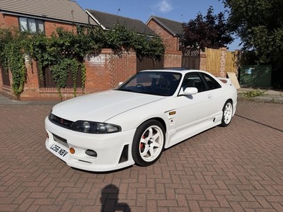 Nissan Skyline 1993