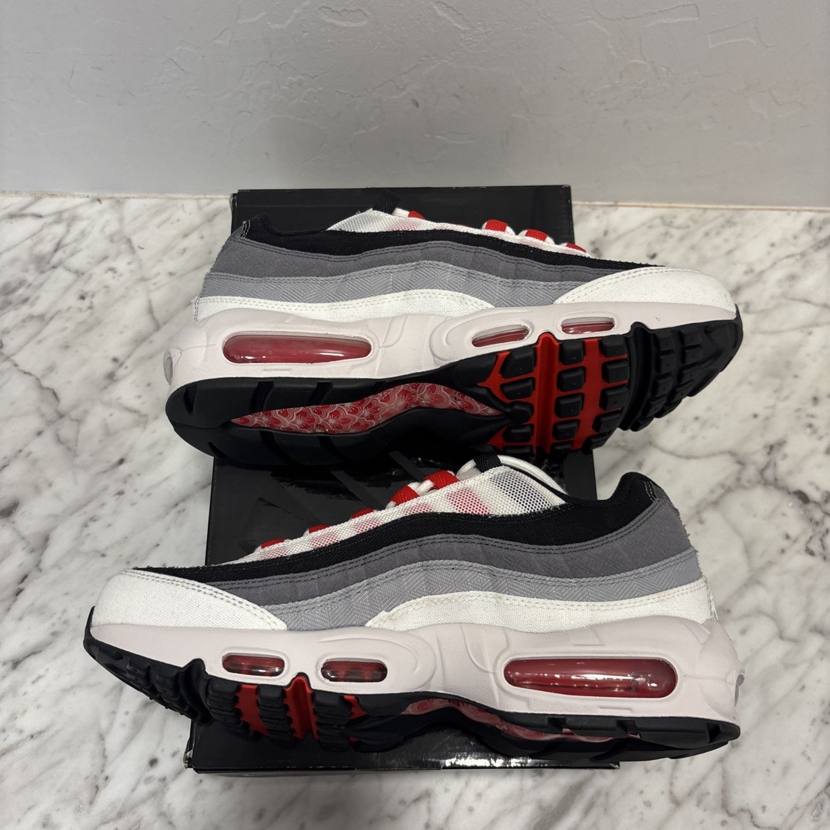靴 NIKE AIR MAX 95 22cm Nike Air Max 95 Size 6Y Air Sprung Aqua Recycled Materials