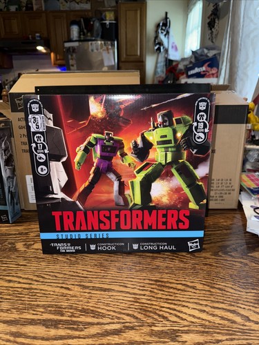 TRANSFORMERS STUDIO SERIES 86 Constructicon HOOK & LONG HAUL ( 2 Pack ) - Picture 7 of 7