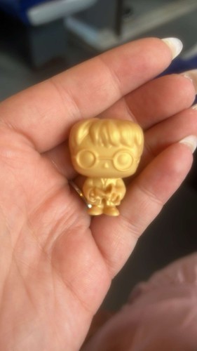 golden harry potter figure kinder joy rare k stamp VT401 - Bild 1 von 2