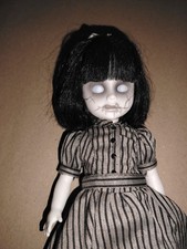 Living Dead Dolls She Who Cannot Be Named Doll Puppe Serie 29 Mezco
