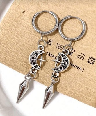 Halbmond Mond & Stern Ohrringe mit Stachel - Silber Creolen - Gothic Creolen Schmuck