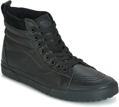 black winter trainers