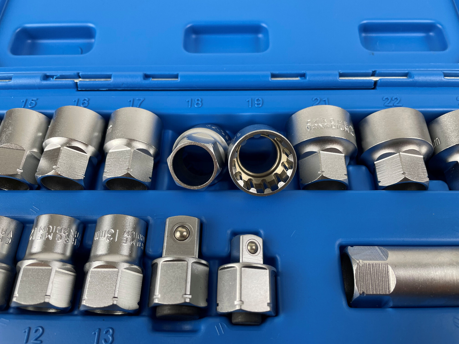 SATA Durchsteckschlüssel-Satz 30-teilig, 1/4' & 3/8' Antrieb, 3,5–19 Mm – Dünner Kopf, Bis Zu 40% Stärker