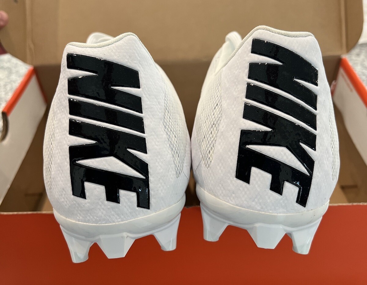 Size 9 Nike Vapor Speed 2 TD CF White Football Cleats 847097-101 NWB Size 9 Nike Vapor Speed 2 TD CF White Football Cleats 847097  main image 2