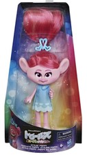 DreamWorks Trolls World Tour Stylin' Poppy Fashion Doll