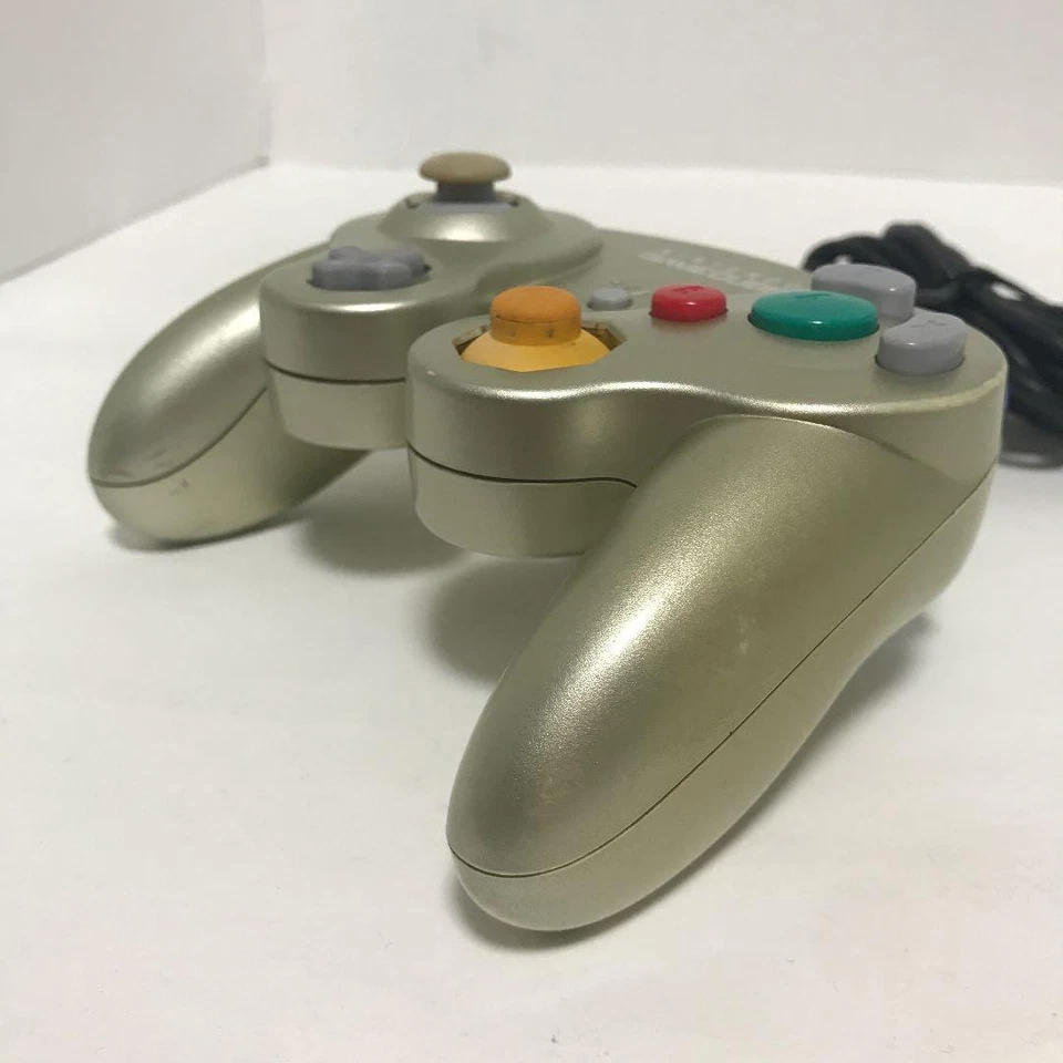 NGC Hard Controller Starlight Gold GameCube Nintendo JAPAN Limited - Image 2 of 4