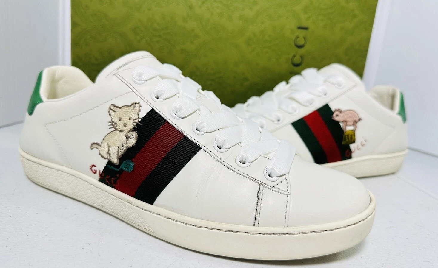 Baskets Gucci femme As brodées Kitty   cochon