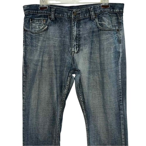 Flypaper Men’s Bootcut Blue Jeans Size 38x30 Distressed - Picture 2 of 10