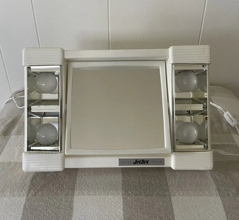 Espejo de tocador de maquillaje iluminado JetSet vintage giratorio y aumento + estuche de viaje Foto 3 de 4