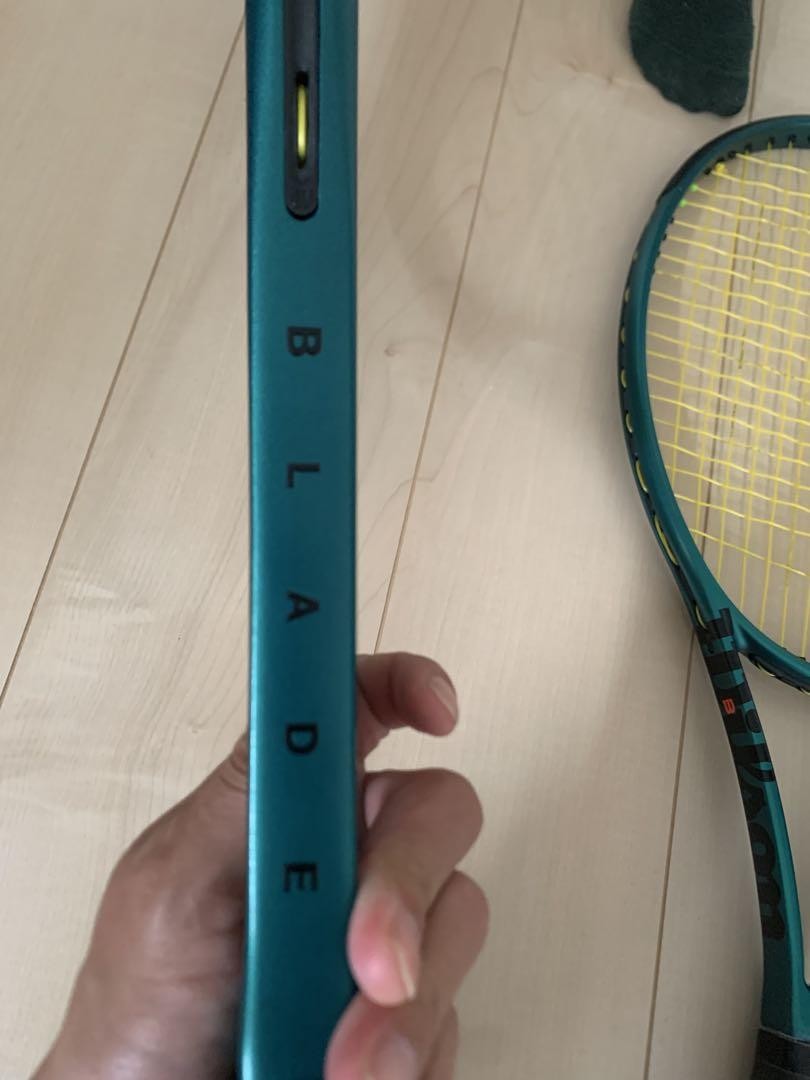 Wilson Blade 98 V9 16 19 G3 Tennis Racket Set 2 | eBay