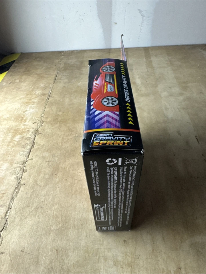 Air Hogs, Zero Gravity Sprint RC Car Wall Climber, Red Rechargeable Indoor - Image 3 of 4