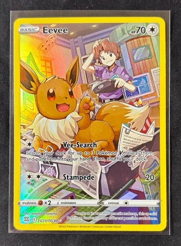 Eevee TG11/TG30 Swsh09: Brilliant Stars Trainer Gallery Holo