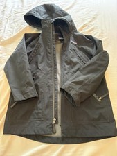 Youth Patagonia Black Hooded Jacket Size Small w/pockets