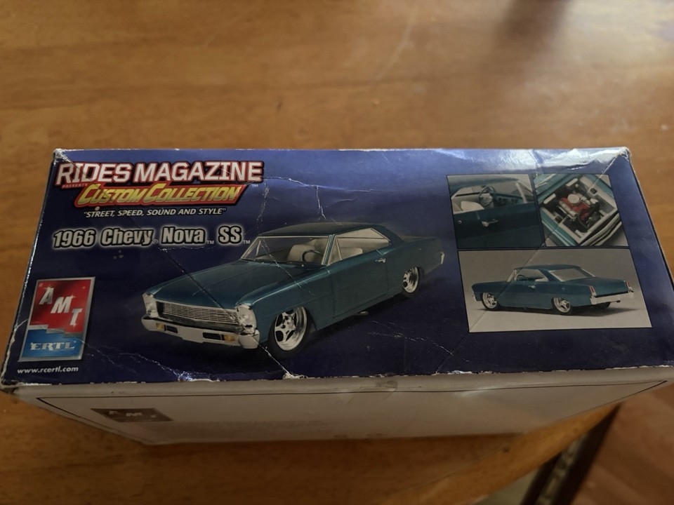 AMT ERTL 1/25 Rides Magazine Custom Collection 1966 Chevy Nova SS (BOX ...