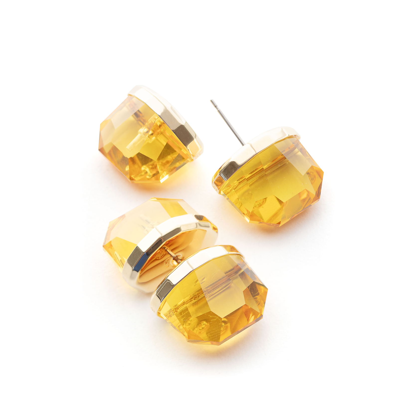 Женские серьги Swarovski Светящийся желтый кристалл Swarovski 5626605 14690₽