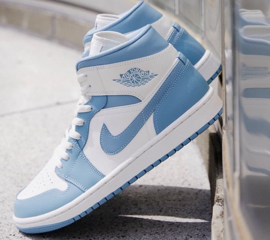 New Jordan 1 Mid University Blue UNC 1s 2022 Retro Carolina New Jordan 1 Mid University Blue UNC 1s 2022 Retro Carolina