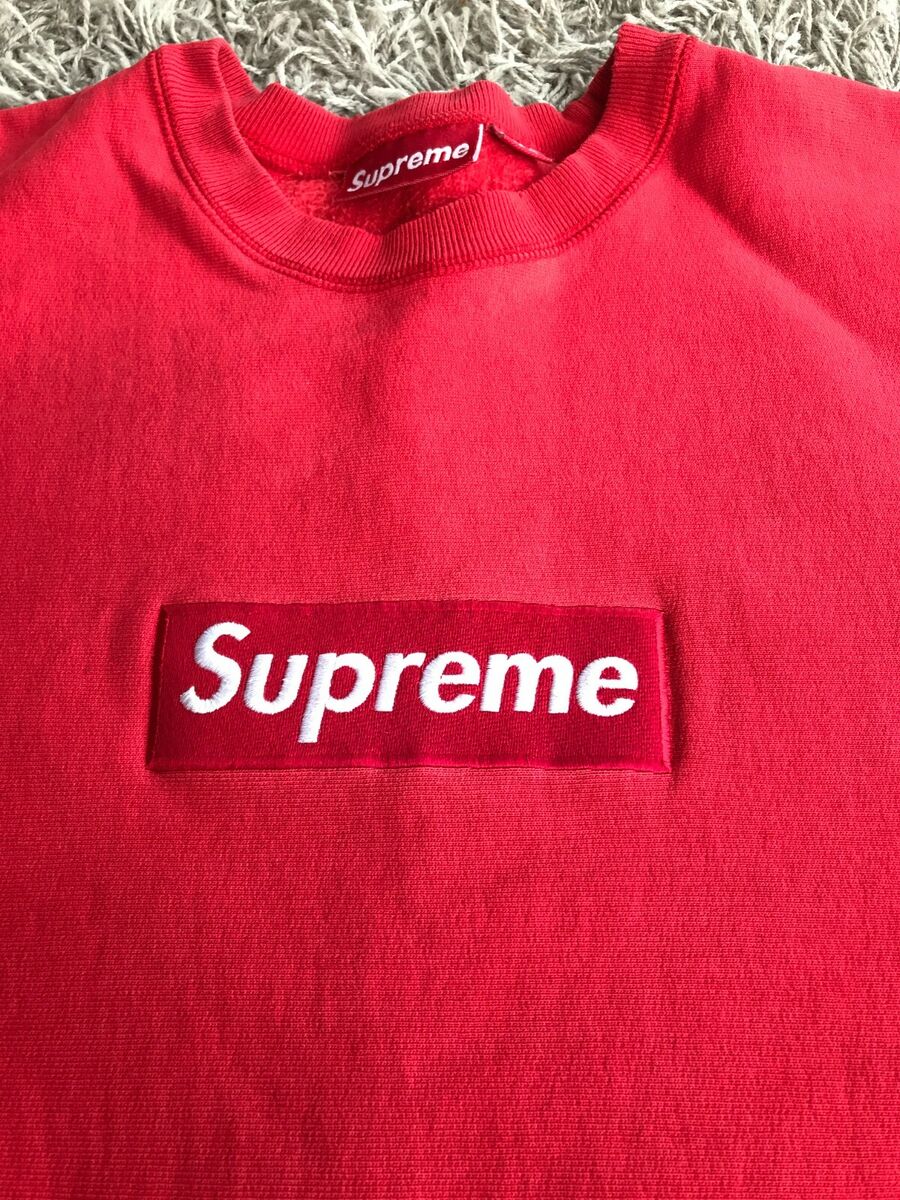 Supreme Box Logo Crewneck Red OG Large FW06/07 Bogo BAPE Supreme Box Logo Crewneck Red OG Large FW06/07 Bogo BAPE