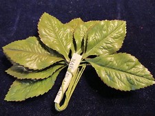 Vintage Millinery Flower 1 3/4" Leaf Green 11pc Lot for Hat Bridal Hair Y251
