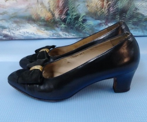 Salvatore Ferragamo Black High Heel Pumps Shoes Career Sz 5B - Picture 4 of 9