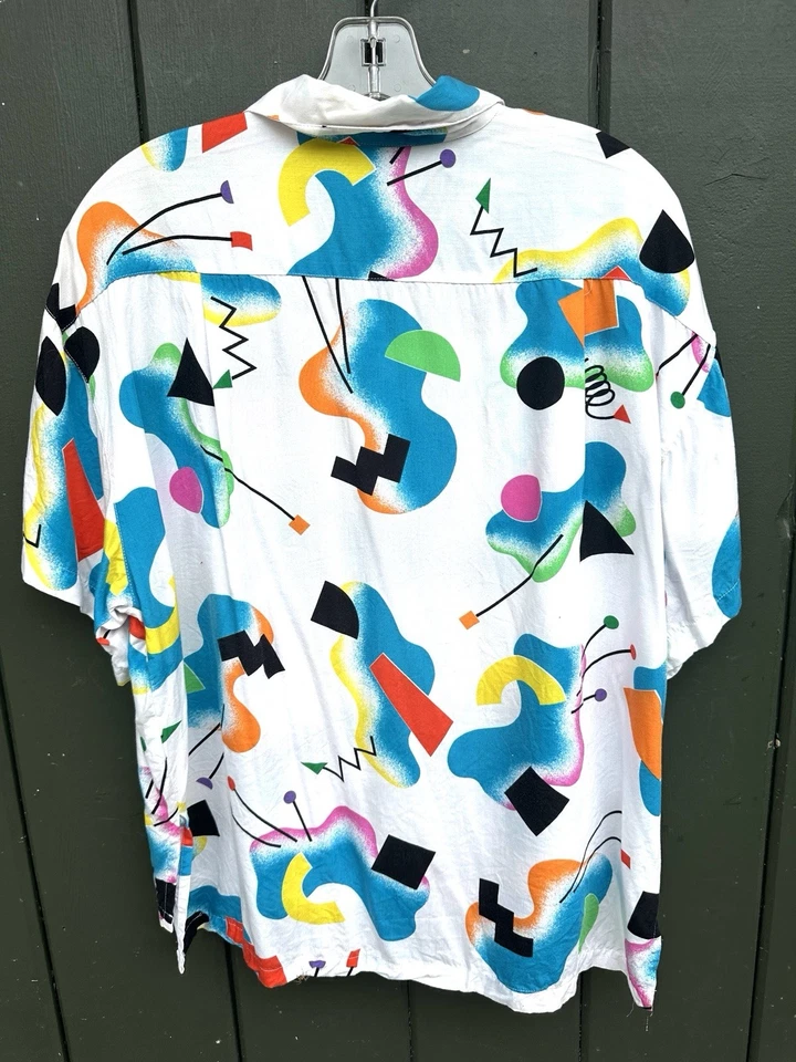 Camisa masculina branca vintage anos 80 Esprit Sport rayon estampa abstrata Memphis M” - Imagem 4 de 4
