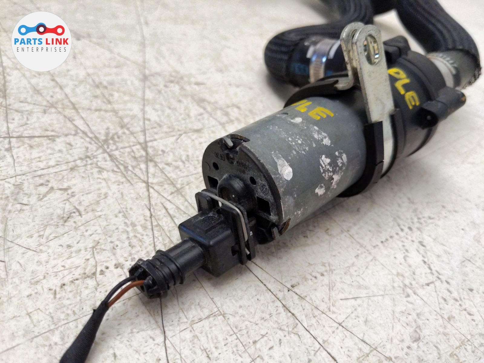 2008-14 FERRARI CALIFORNIA WATER PUMP AUX COOLANT ELECTRIC COMPRESSOR LINES F149