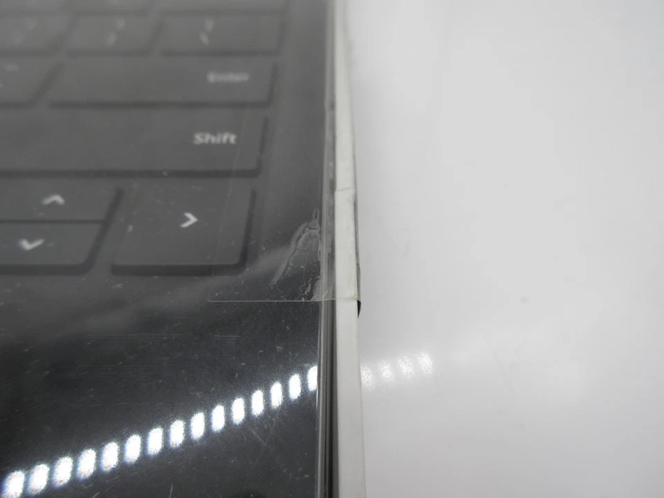 Microsoft Surface Pro 1725  Type Cover Keyboard BLACK - Image 4 of 4