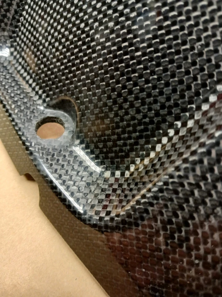 Fz1 Fazer Parafango Posteriore Carbonio Nuoro - Immagine 3 di 4