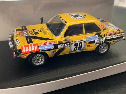 Spark / Trofeu 1/43 - Opel Ascona A N°10 Rallye Du Portugal 1975 - Aaltonen/Billstam