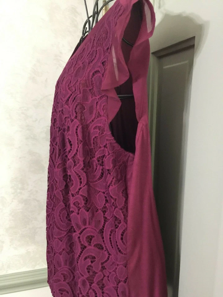 Blusa sin mangas Maison Jules L Borgoña con encaje superpuesto sin mangas cami nueva sin etiquetas original $69 Foto 3 de 4