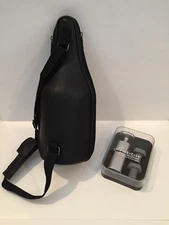 Caddy-O Wine Bottle Tote w/Corkscrew Black leather & Rabbit Wine preserver kit