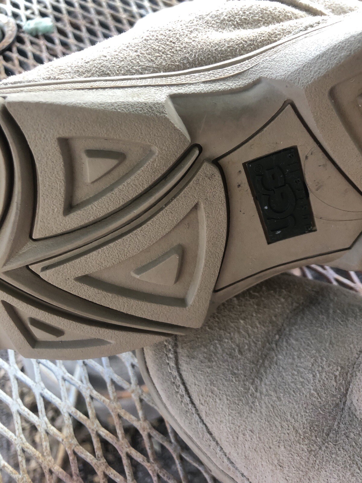 women’s Size 7 Ugg Winter Boots RARE older buckskin authentic  made in Australia image 5