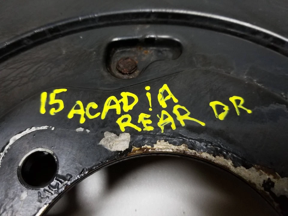 Par de protectores de rotor de disco de freno trasero izquierdo y derecho 13 14 15 16 GMC Acadia OEM Foto 2 de 4